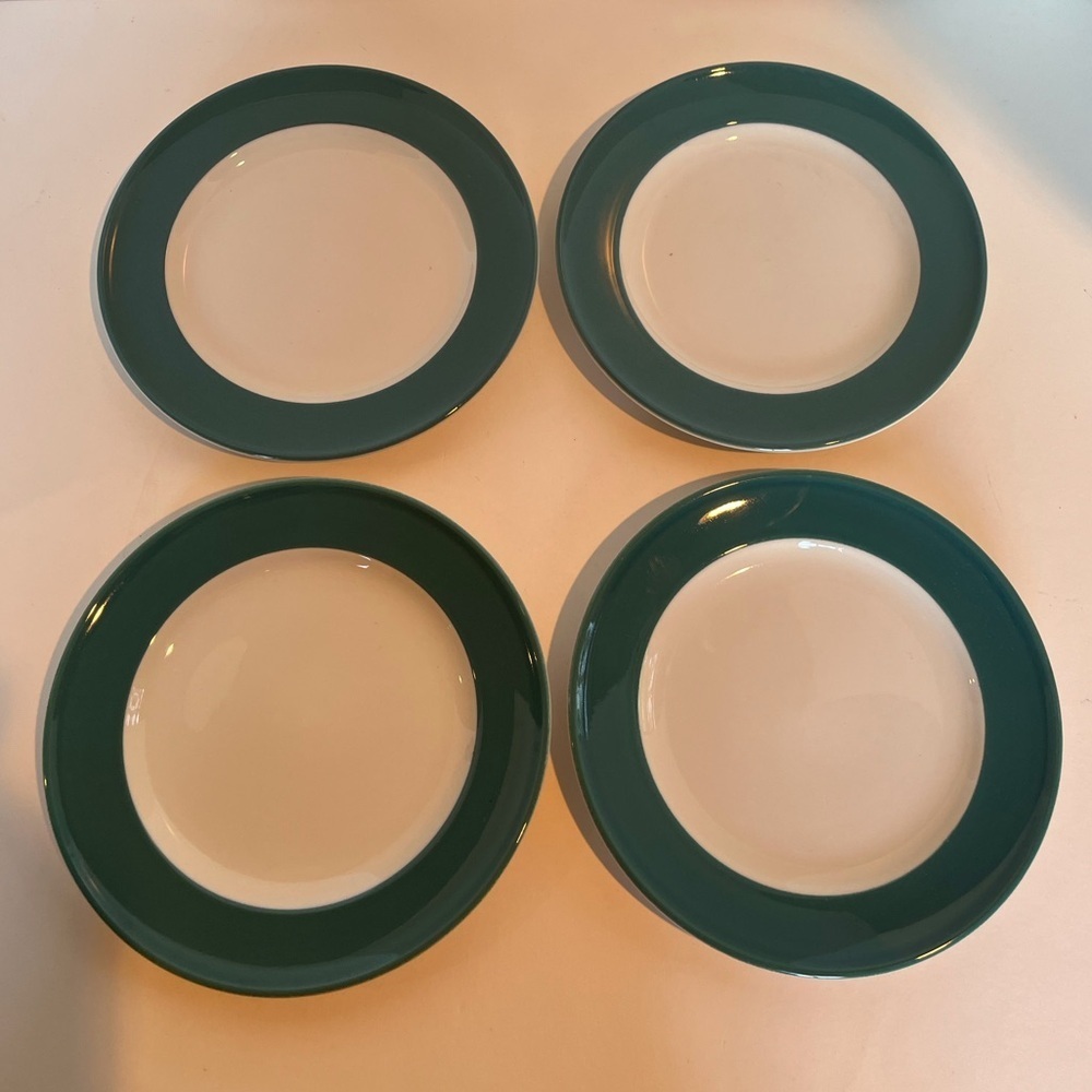 Set of 4 Mayer China Salad/ Dessert Plates  USA